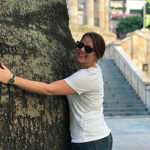 Meet your Posher, Holly